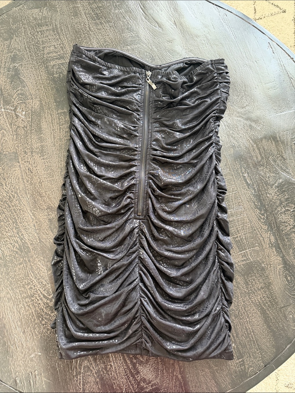 Y2K Papaya Strapless Ruched Shimmer Dress in Black - Picture 4 of 4